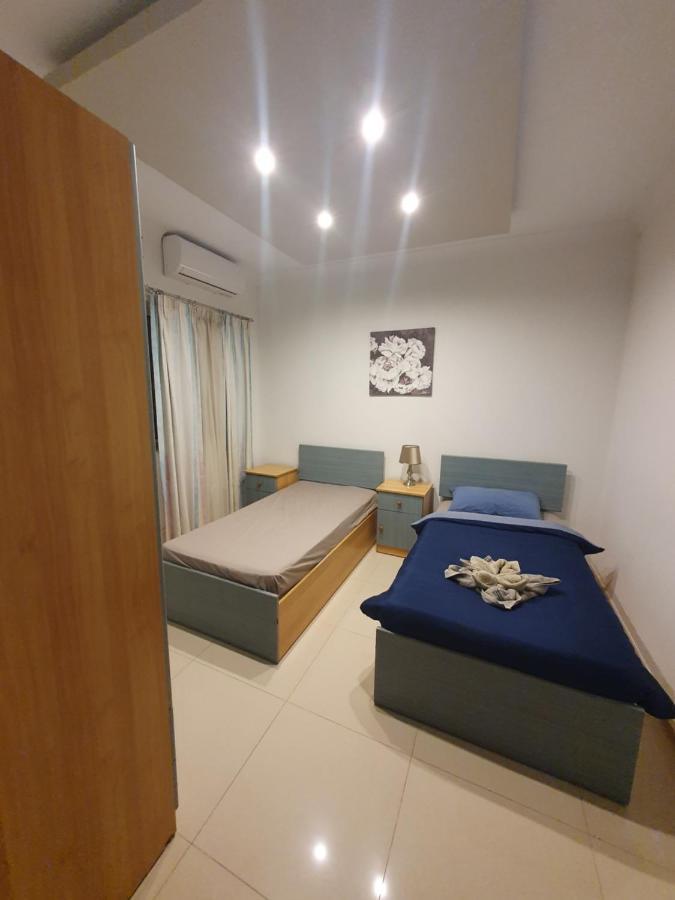 Savoy Apartment St. Paul's Bay Ngoại thất bức ảnh