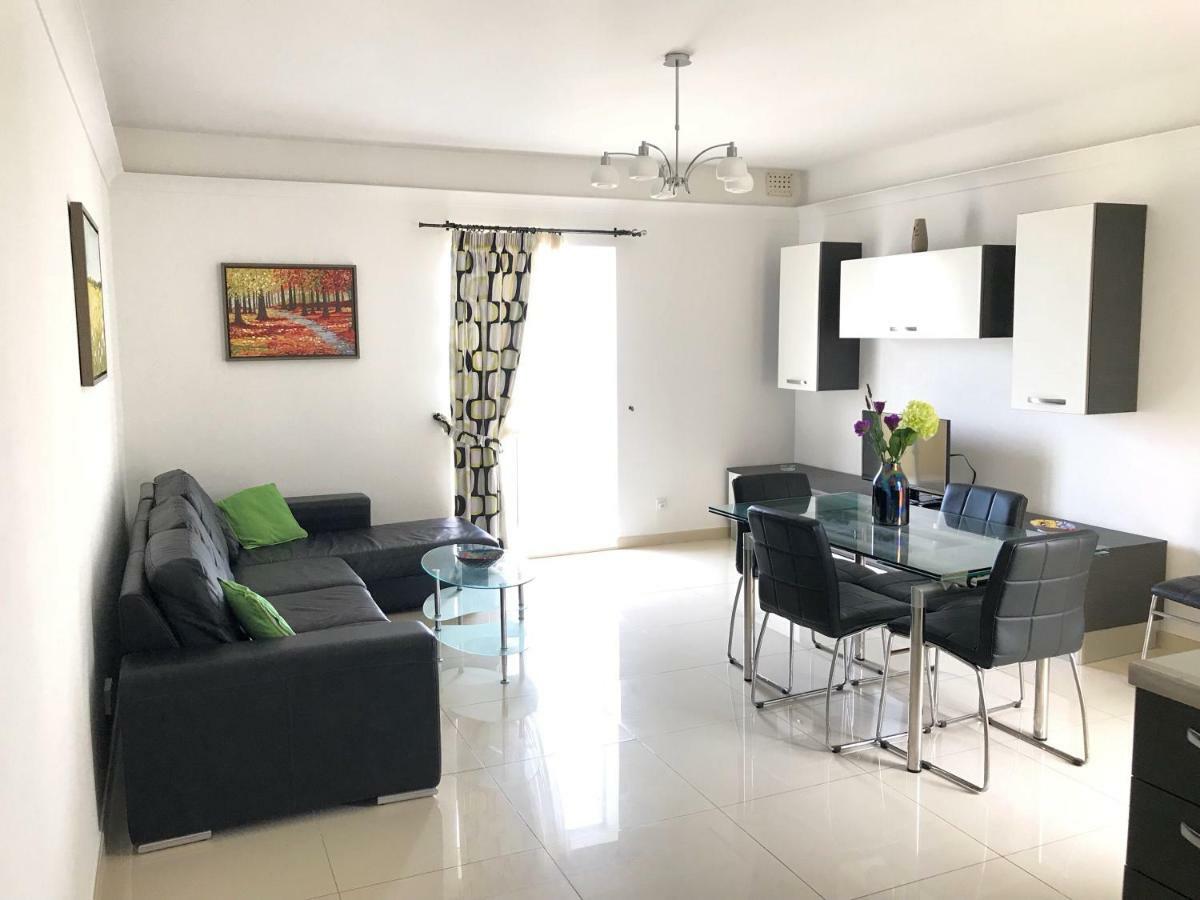 Savoy Apartment St. Paul's Bay Ngoại thất bức ảnh